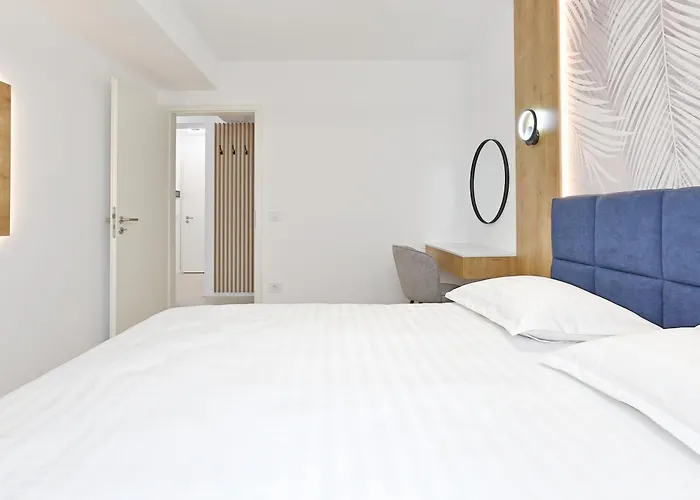 Ada Homes Coresi 202 *