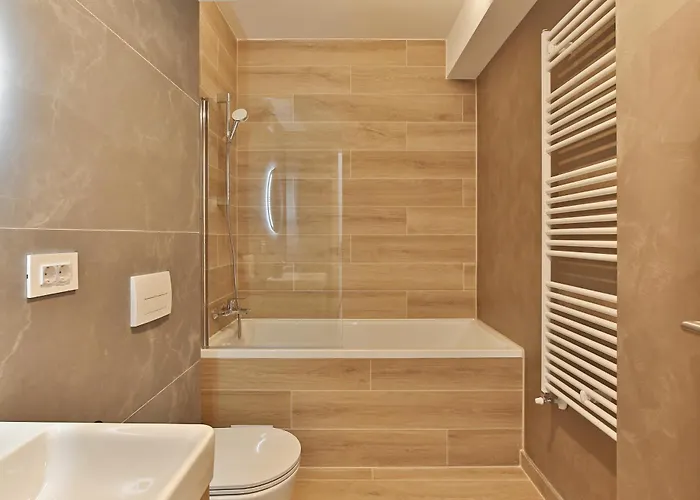 Ada Homes Coresi 202 Apartment *